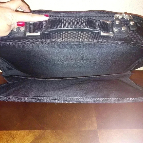 Dell Deluxe Professional Laptop Shoulder & Handle Carry Bag w/Briefcase Pockets - Picture 10 of 11
